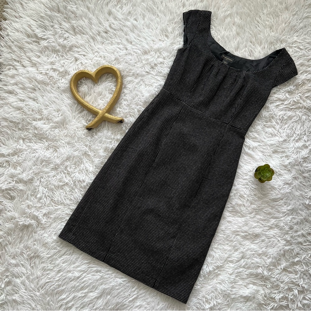 Banana Republic Black Sheath Mini Dress Scoop Neck Sleeveless